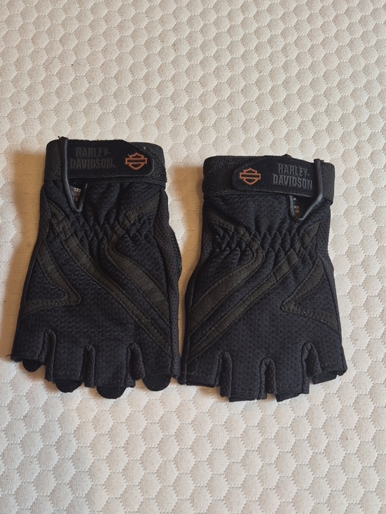 Harley-Davidson Accessories - Harley-Davidson Womens Black Fingerless Motorcycle Gloves with Orange Logo